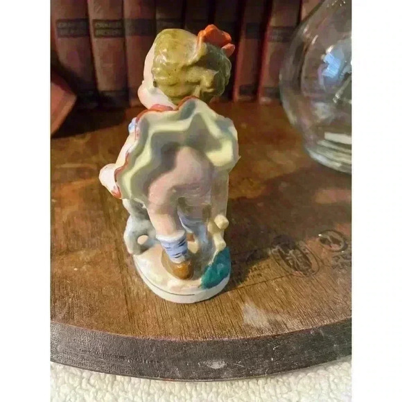 Vtg Porcelain Figurine - Made In Japan - Girl playing With Dog & Stick. - Picture 2 of 6